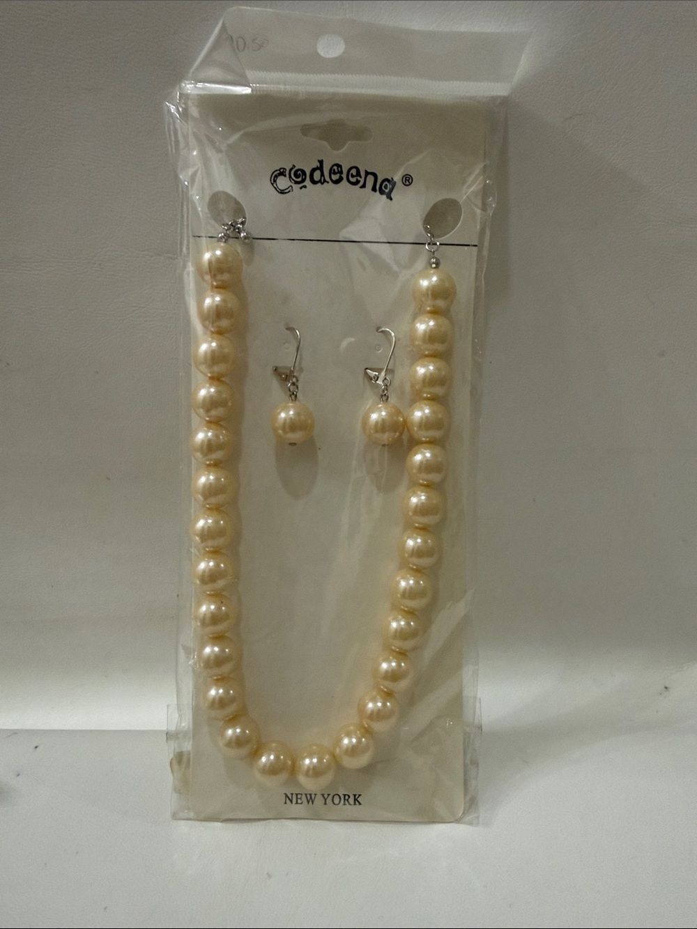 Codeena Cream Pearl Necklace and Drop Earring Set Silver Adjustable Clasp New